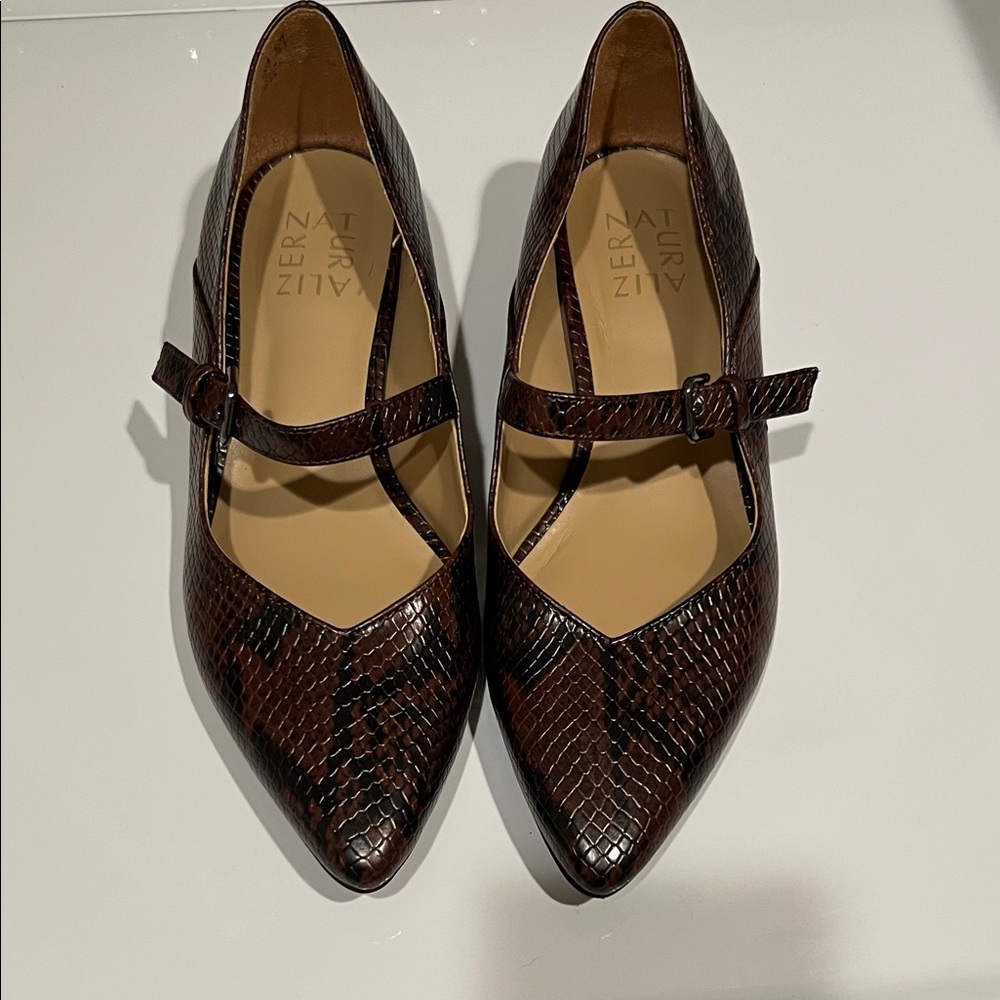 Naturalizer Florencia Mary Jane Pump